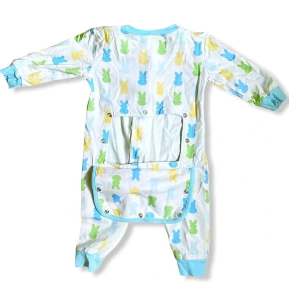 Classic Whimsy | Blue Peeps Easter Pajamas (12 m) - Picture 4 of 5